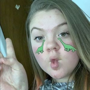 Meet your Posher, Mayhala